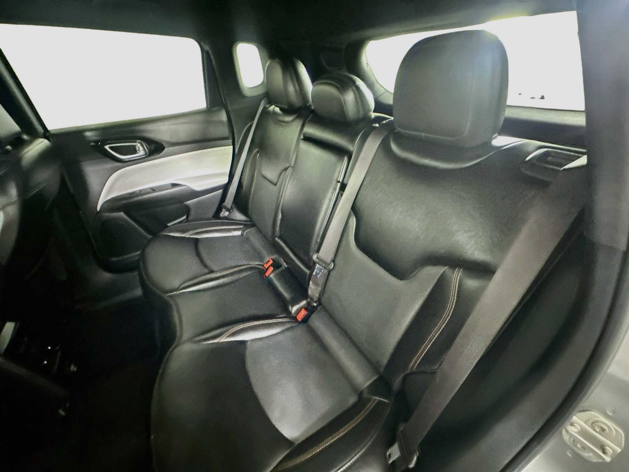 Used 2023 Jeep Compass Limited AWD/4WD image 27