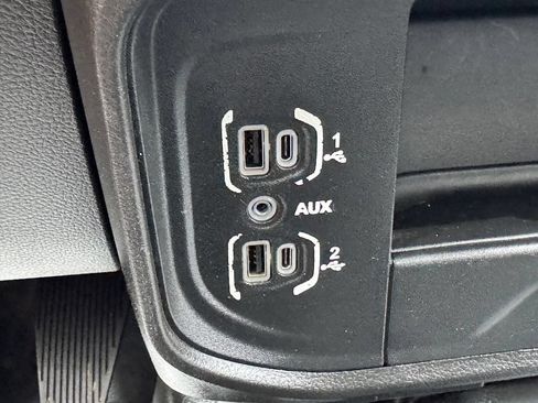Used 2022 RAM 2500 Tradesman AWD/4WD image 23