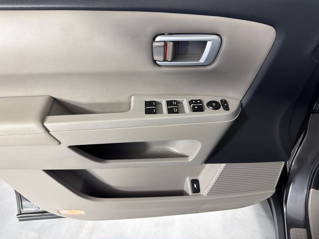 Used 2011 Honda Pilot EX-L image 11