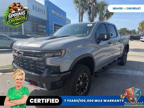 Used 2025 Chevrolet Silverado 1500 ZR2 w/ Technology Package image 1