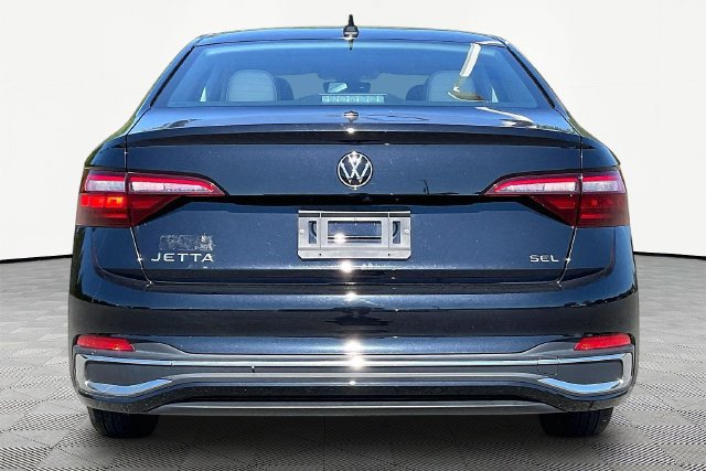 Used 2024 Volkswagen Jetta SEL FWD image 6