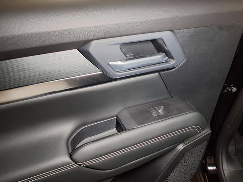 New 2026 GMC Terrain Elevation FWD image 11