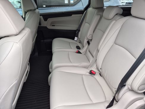 New 2026 Honda Odyssey EX-L image 7