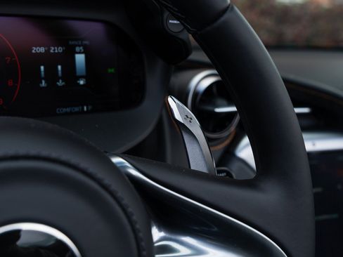 New 2026 McLaren 750S Spider image 12