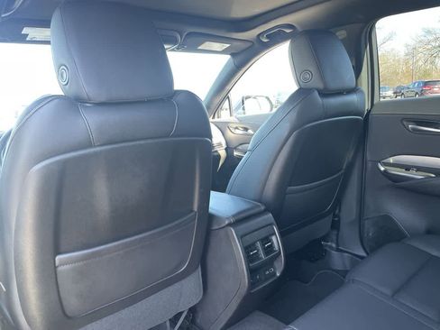 Certified 2023 Cadillac XT4 Premium Luxury w/ Cold Weather Package image 20