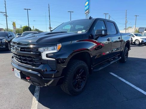 Certified 2024 Chevrolet Silverado 1500 LT Trail Boss w/ Convenience Package II AWD/4WD image 5