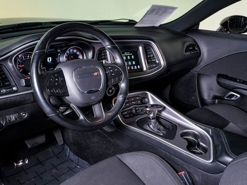 Used 2022 Dodge Challenger GT image 20
