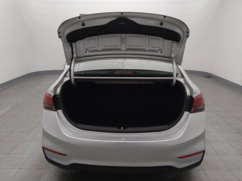 Used 2020 Hyundai Accent SE FWD image 29