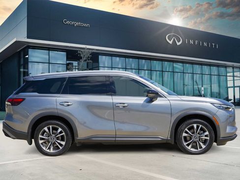 Certified 2023 INFINITI QX60 Luxe w/ Cargo Package image 3
