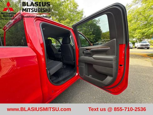 Used 2024 Chevrolet Silverado 1500 LT AWD/4WD image 26