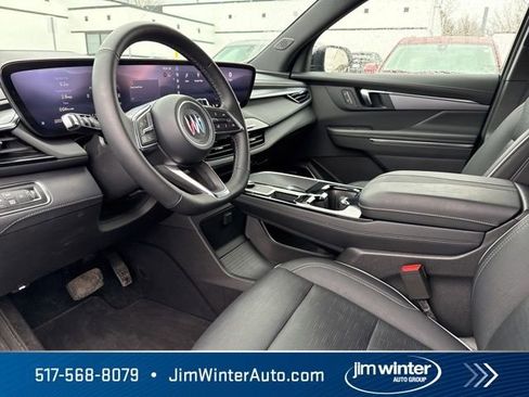 Used 2025 Buick Enclave Sport Touring image 30