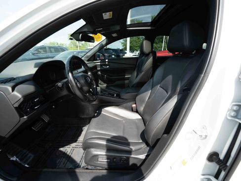 Used 2024 Honda Accord Sport image 9