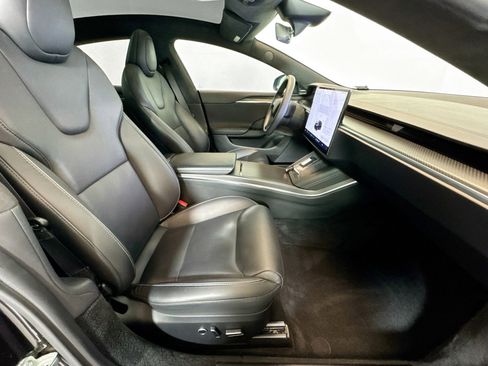 Used 2023 Tesla Model S Plaid image 25