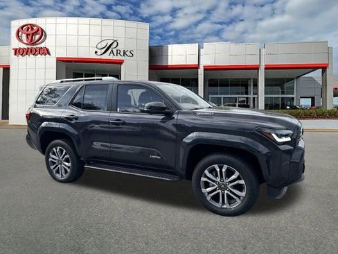 New 2025 Toyota 4Runner Limited AWD/4WD image 1