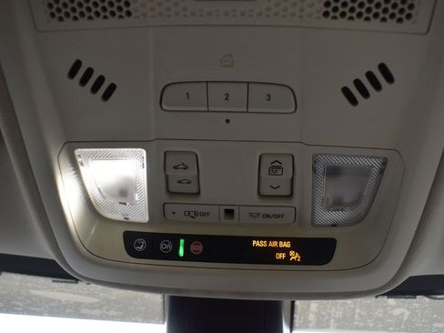 Certified 2023 Cadillac XT5 Premium Luxury image 22