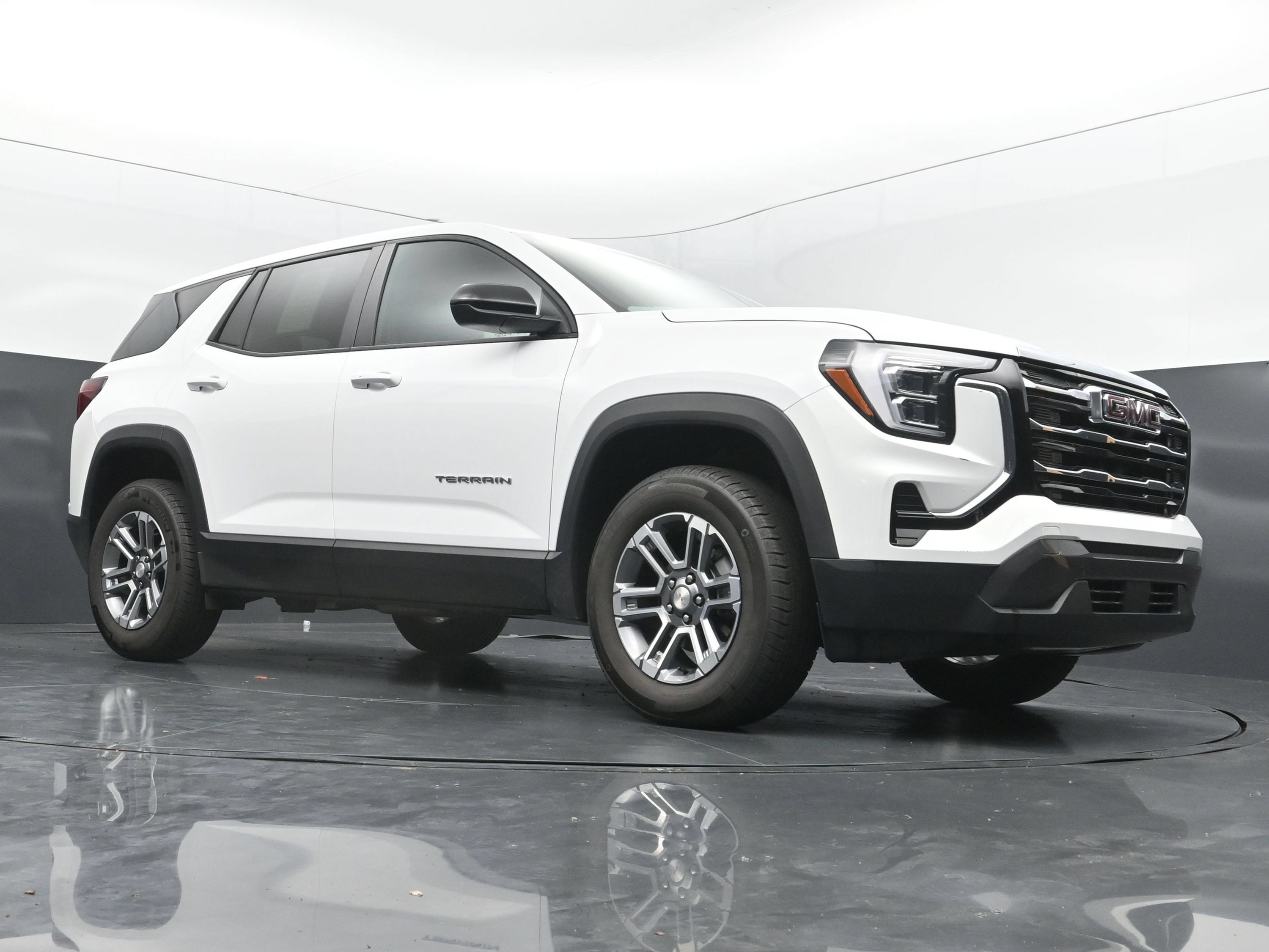 Used 2026 GMC Terrain Elevation FWD image 41