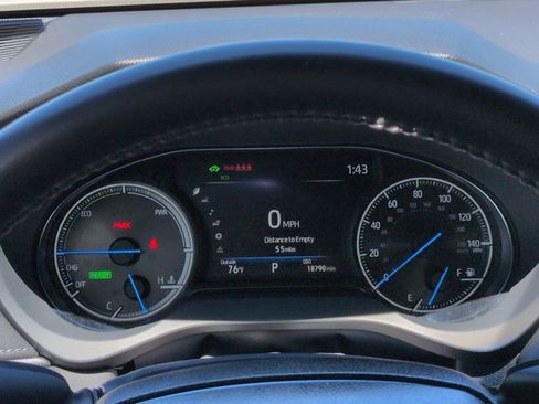 Used 2021 Toyota Venza Limited AWD/4WD image 28