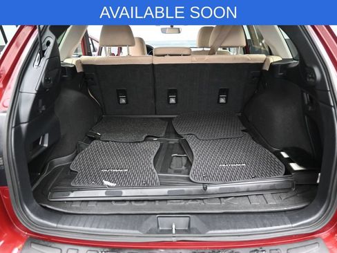 Used 2017 Subaru Outback 2.5i Premium AWD/4WD image 31