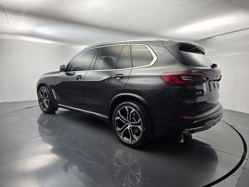 Certified 2023 BMW X5 sDrive40i w/ Premium Package RWD image 6