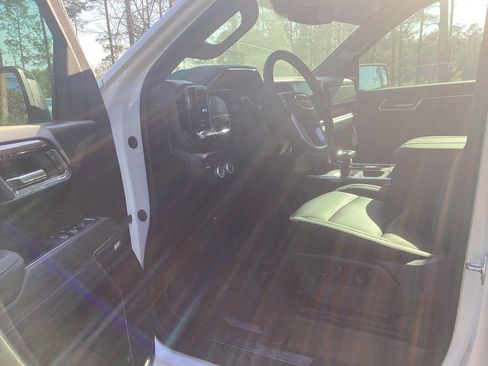 New 2026 GMC Sierra 1500 Elevation w/ Elevation Premium Package AWD/4WD image 12
