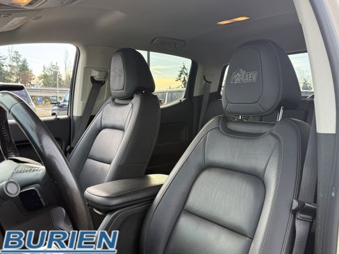 Used 2021 Chevrolet Colorado ZR2 w/ Colorado ZR2 Bison Edition image 10