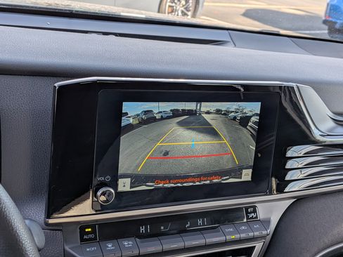 Certified 2025 Toyota Camry LE image 32