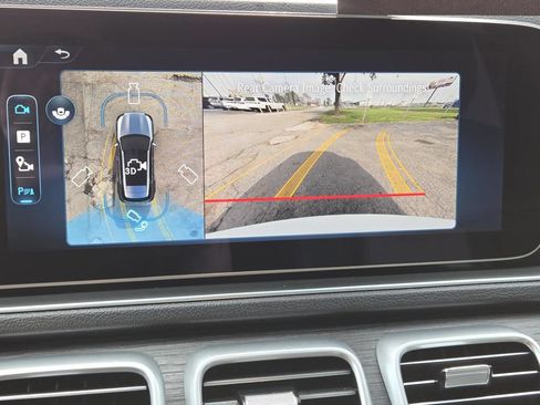 Used 2025 Mercedes-Benz GLE 350 4MATIC image 8