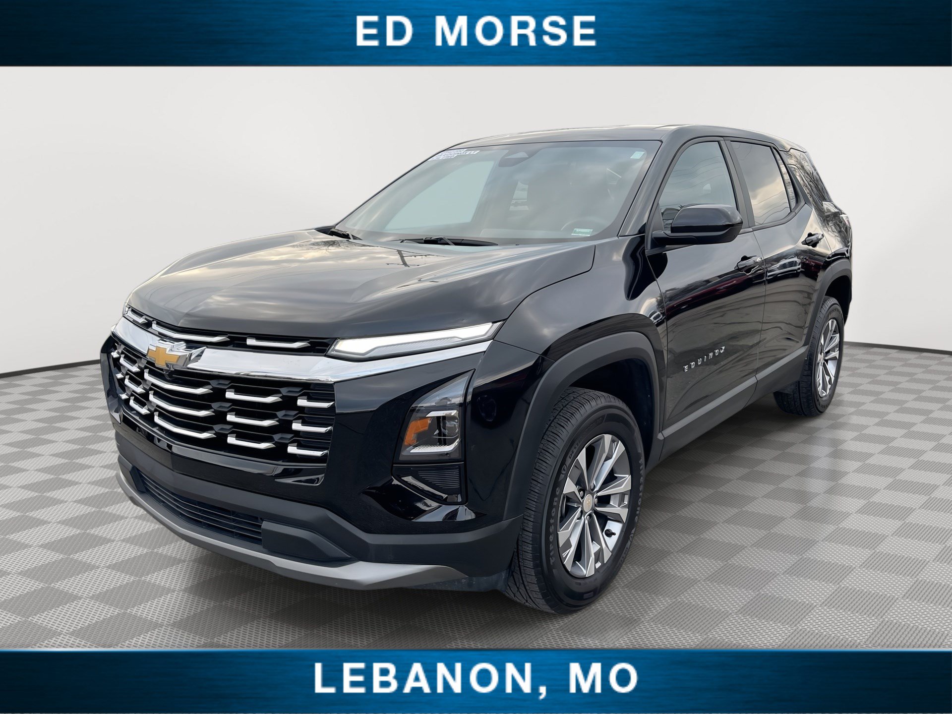 Used 2025 Chevrolet Equinox LT AWD/4WD image 1