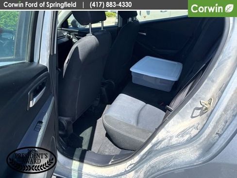 Used 2019 Toyota Yaris LE FWD image 10
