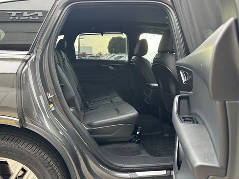Used 2021 Audi Q7 2.0T Premium Plus w/ Executive Package image 26
