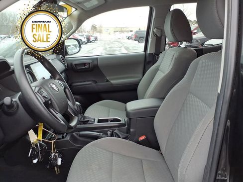 Used 2023 Toyota Tacoma SR image 11