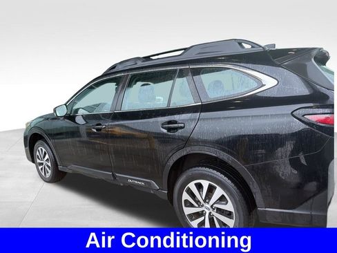 Used 2021 Subaru Outback AWD/4WD image 5