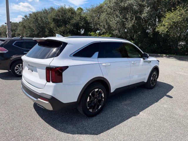 Used 2026 Kia Sorento S w/ S Panoramic Sunroof Package FWD image 8