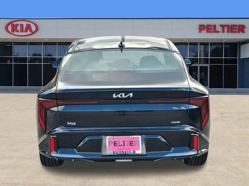 New 2025 Kia K4 GT-Line w/ GT-Line Sunroof Package image 4