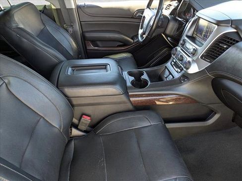 Used 2019 GMC Yukon XL SLT image 22