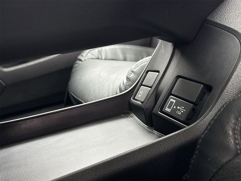 Used 2018 Honda Clarity Touring image 33