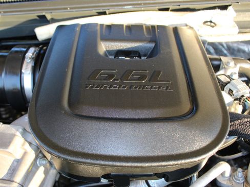 Used 2015 GMC Sierra 2500 SLT w/ Duramax Plus Package image 35