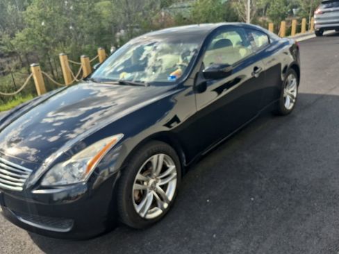 Used 2009 INFINITI G37 x Coupe w/ Premium Pkg AWD/4WD image 1