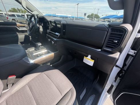 New 2026 GMC Sierra 1500 Elevation w/ Preferred Package image 37