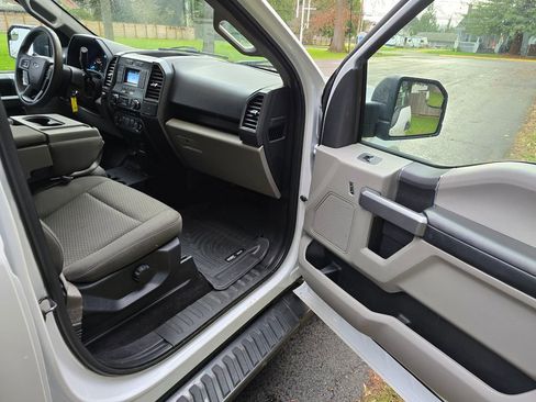 Used 2018 Ford F150 XLT image 15