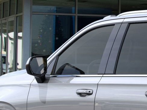 New 2026 Chevrolet Suburban LS image 12