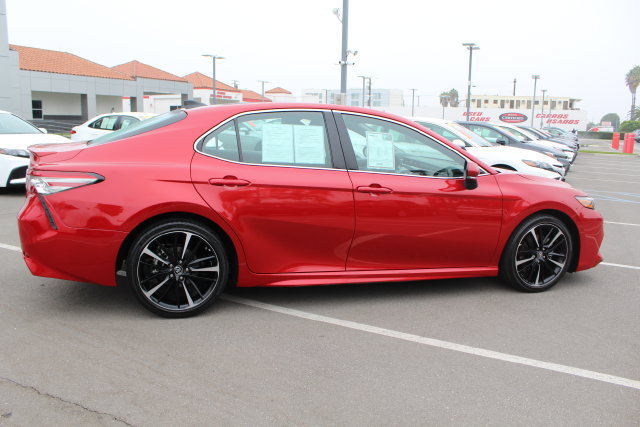 Used 2019 Toyota Camry XSE FWD image 18