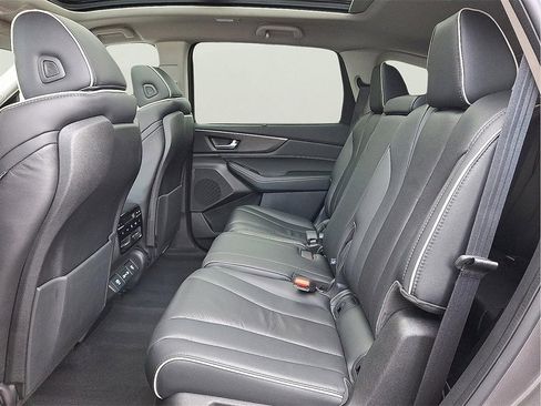 Used 2022 Acura MDX Advance image 11