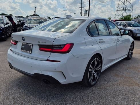 Used 2021 BMW 330i xDrive Sedan w/ Executive Package AWD/4WD image 6