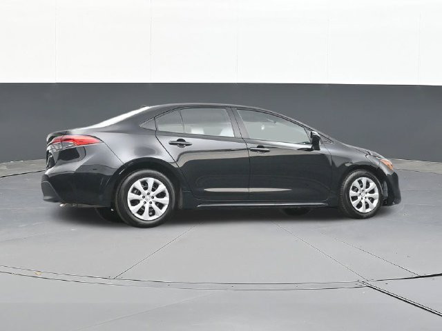 Used 2026 Toyota Corolla LE FWD image 45