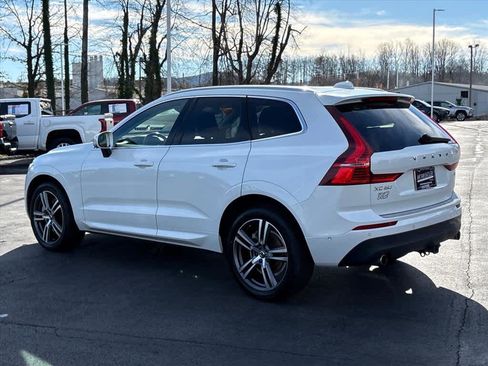 Used 2018 Volvo XC60 T6 Momentum w/ Convenience Package image 27