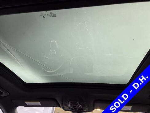 Used 2021 Audi Q5 e Premium Plus image 22