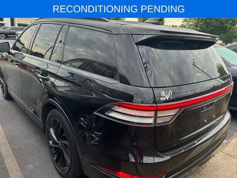 Used 2025 Lincoln Aviator Reserve w/ Jet Appearance Package RWD image 10