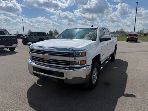 Used 2016 Chevrolet Silverado 2500 LT image 1