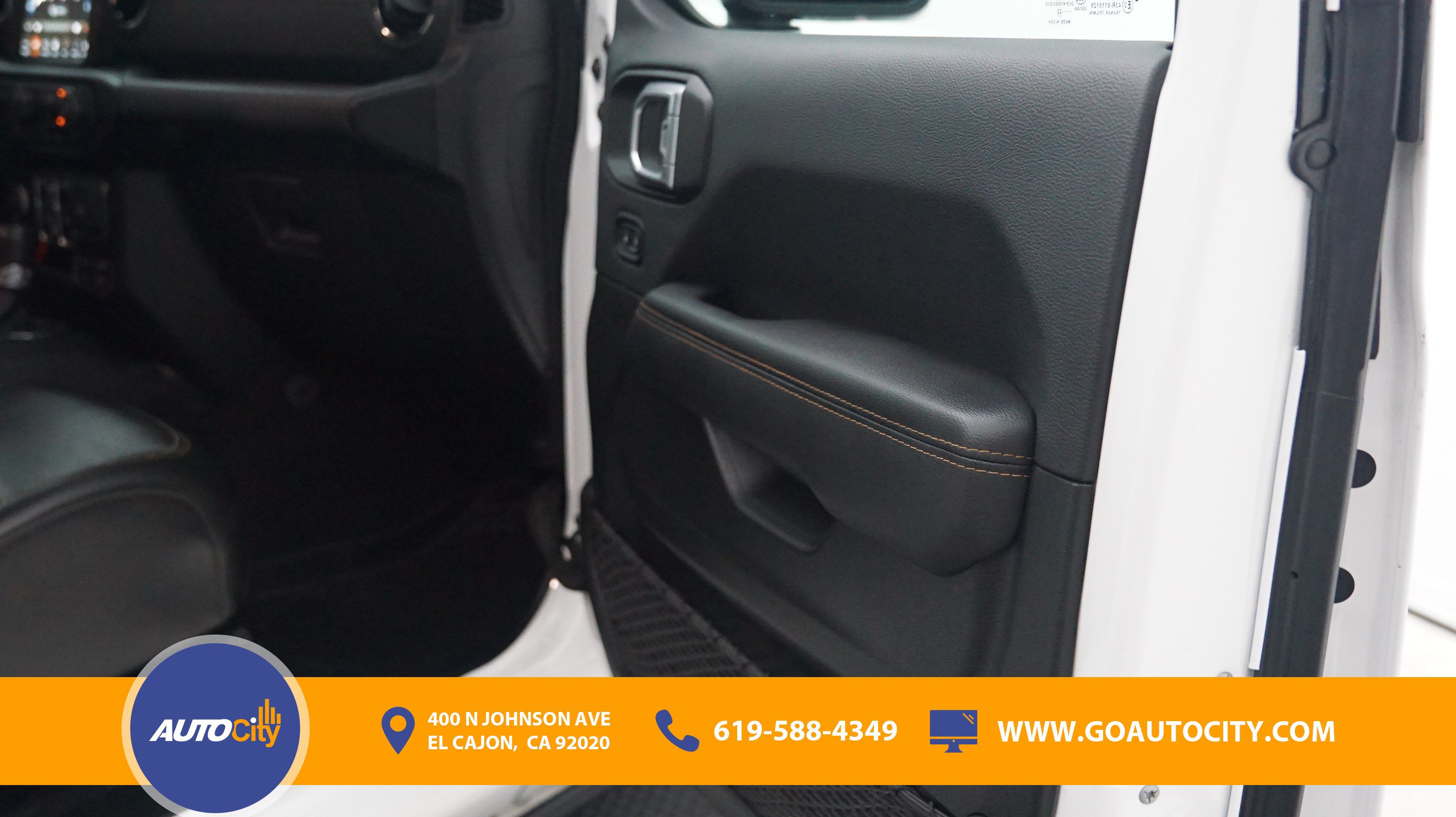 Used 2022 Jeep Wrangler Unlimited Sahara AWD/4WD image 16